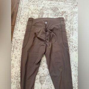 Brand New Halara Brown Butt Lifting Leggings